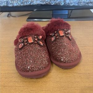 Michael Kors Glitter Slip-On Slippers with Faux Fur and Jewel Accent - Burgundy